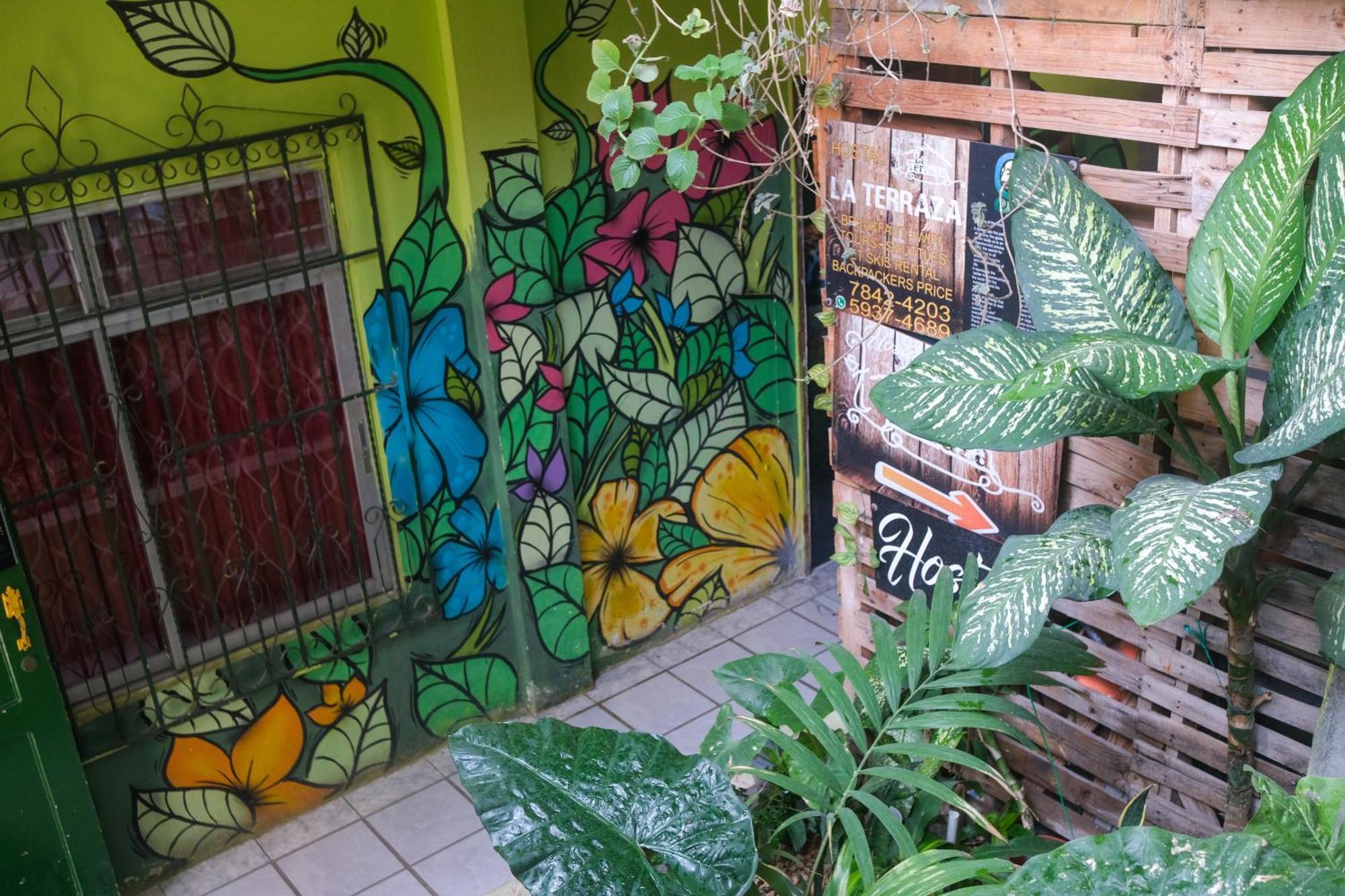 La Terraza Hostel 플로레스 외부 사진