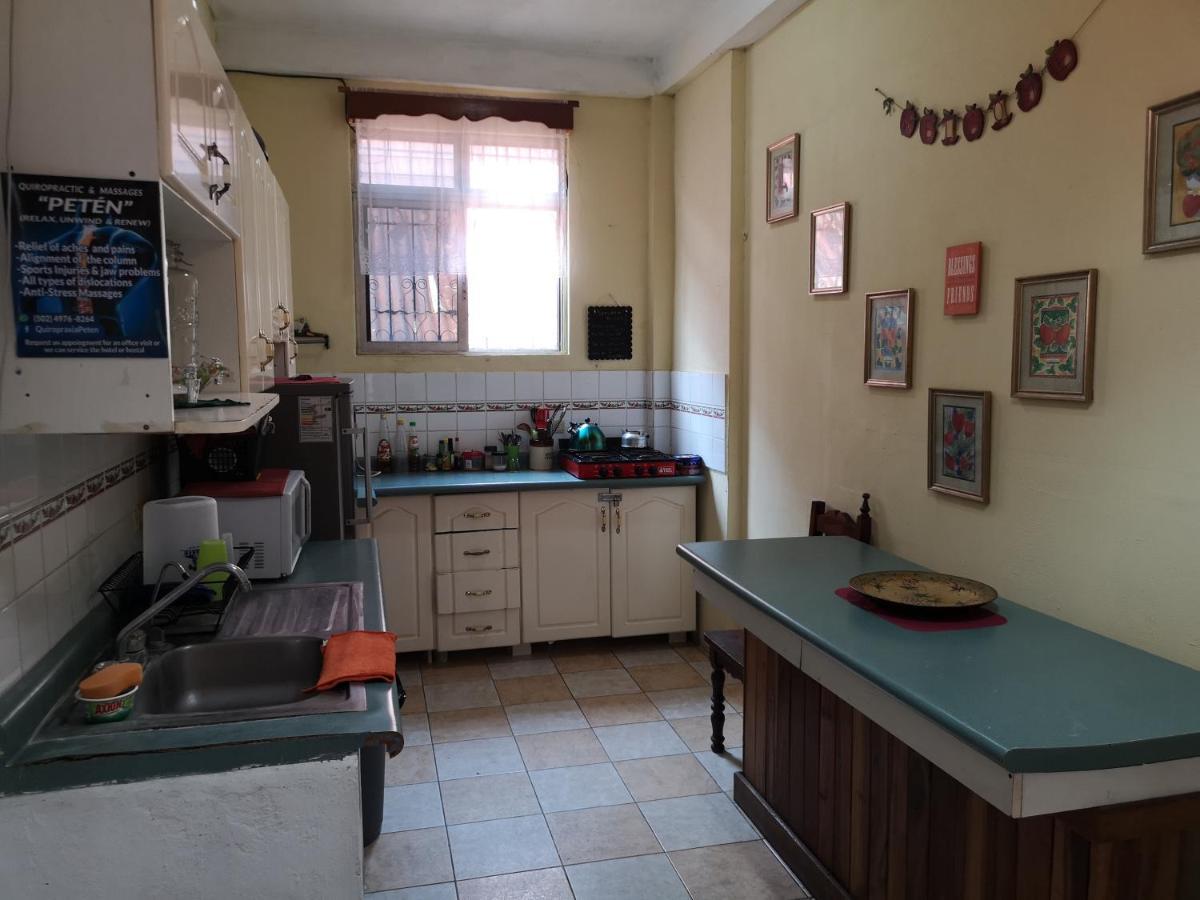 La Terraza Hostel 플로레스 외부 사진